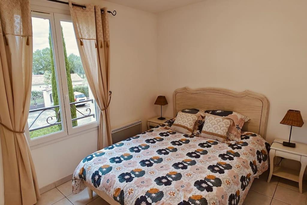 Apartment Lou Olivie, Climatise Avec Piscine Aux Pieds Alpilles *